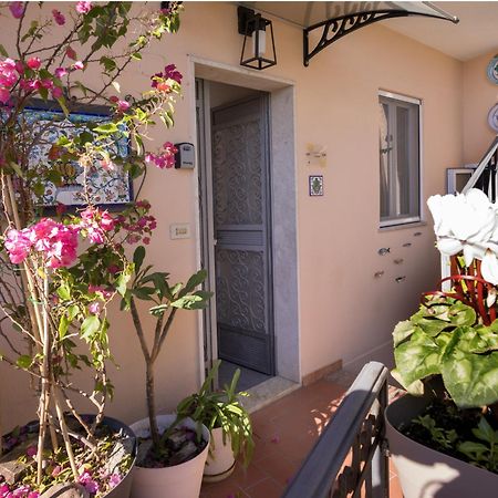Casa Del Presidente Apartment Таормина Екстериор снимка